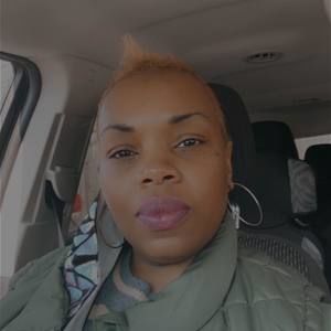 Meet your Posher, Ronisha